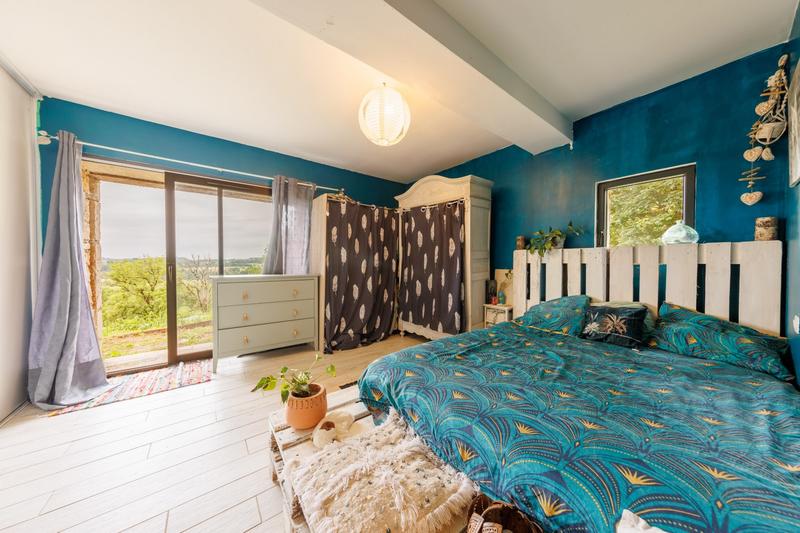 Maison - 249 m² - 10 pièces