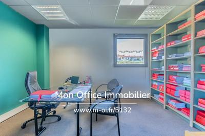 Bureau - 108 m² - 1 pièce