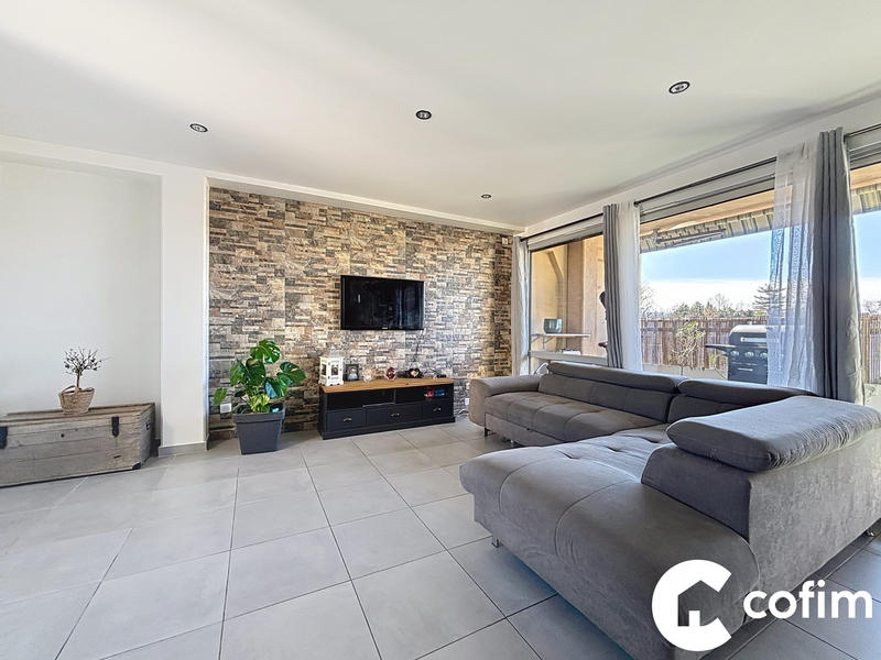 Appartement - 91 m² - 5 pièces