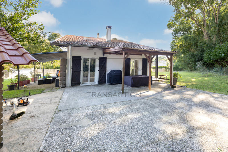 Maison - 159 m² - 6 pièces