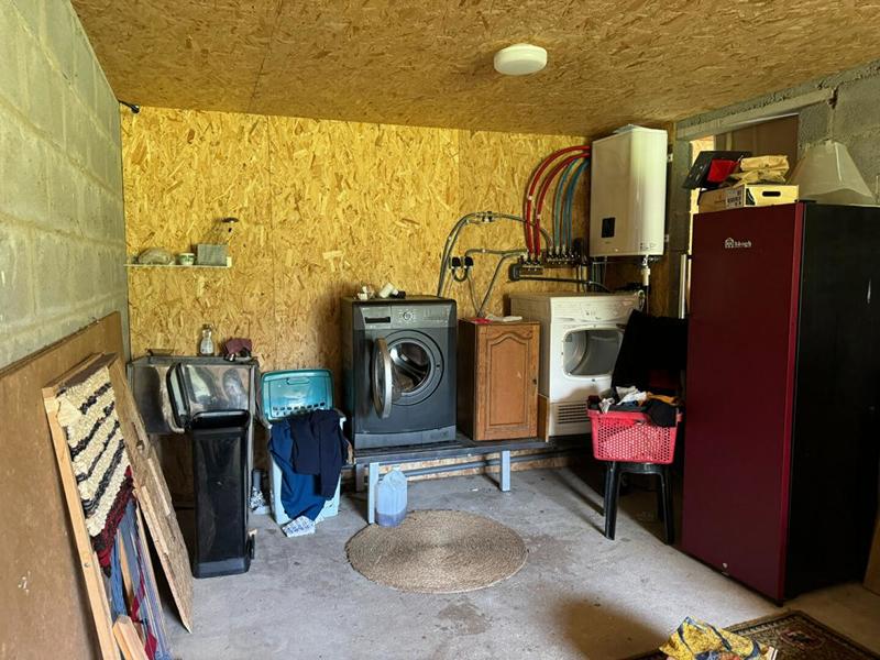 Propriété - 143 m² - 4 pièces