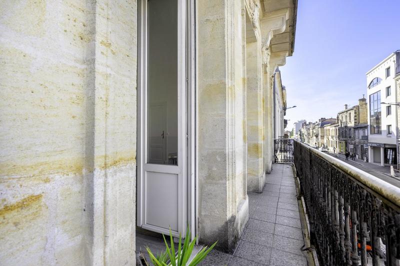 Appartement - 93 m² - 3 pièces