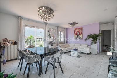 Maison - 66 m² - 3 pièces