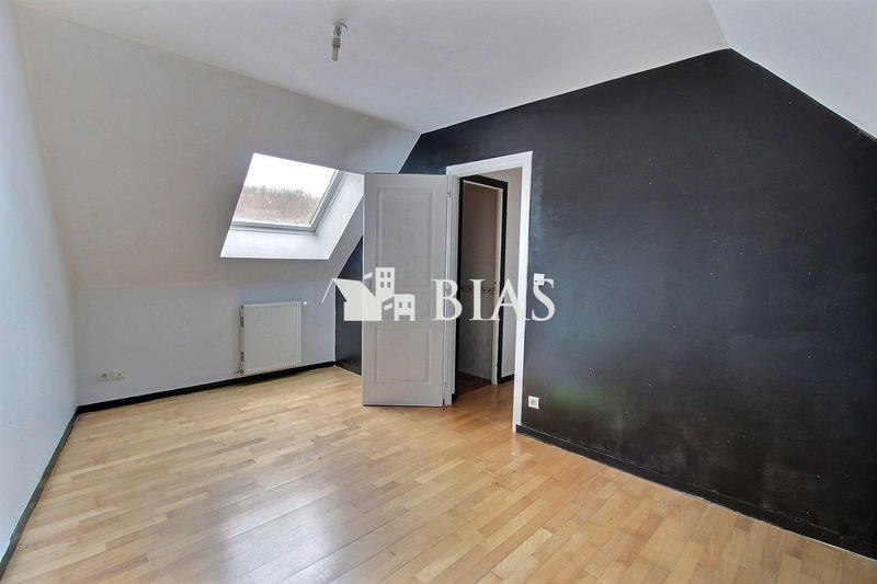 Maison traditionnelle - 119 m² - 6 pièces