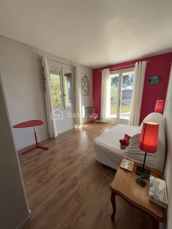 Villa - 186 m² - 6 pièces