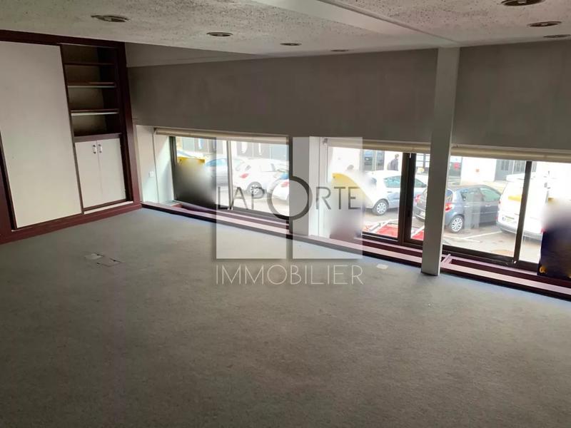 Fonds de commerce - 194 m²