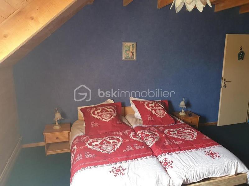 Maison - 435 m² - 12 pièces