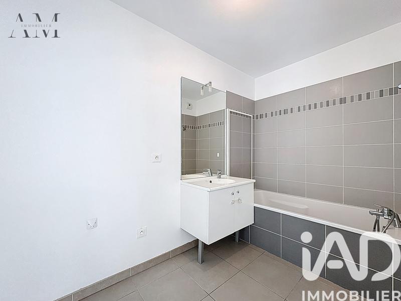 Appartement - 56 m² - 3 pièces
