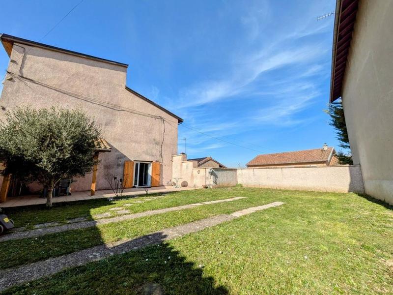 Maison de village - 55 m² - 4 pièces