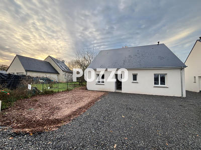 Maison - 95 m² - 4 pièces