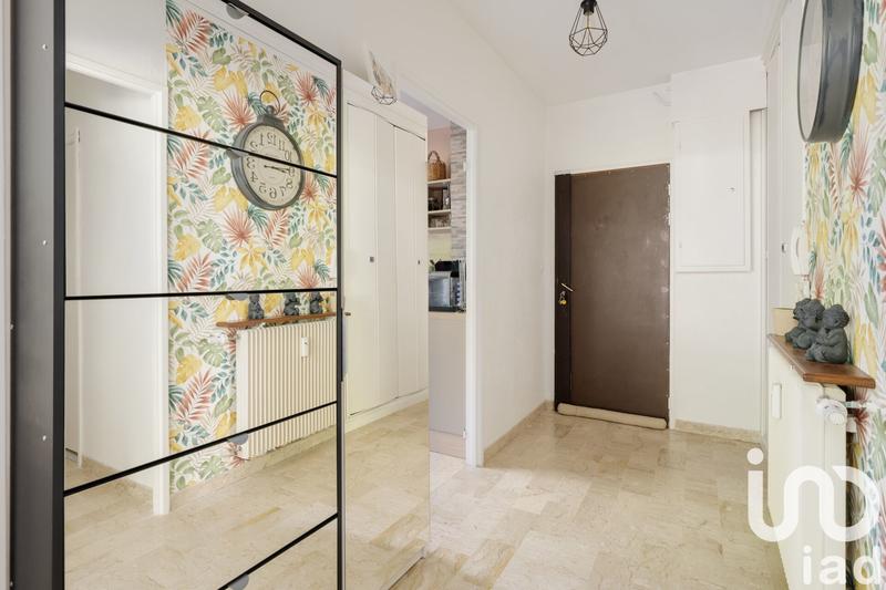 Appartement - 92 m² - 4 pièces