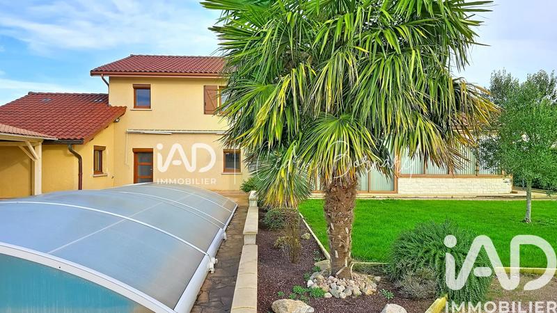 Maison - 182 m² - 7 pièces