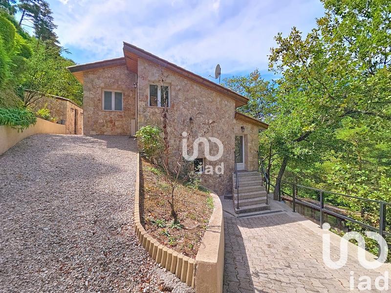 Maison - 93 m² - 3 pièces