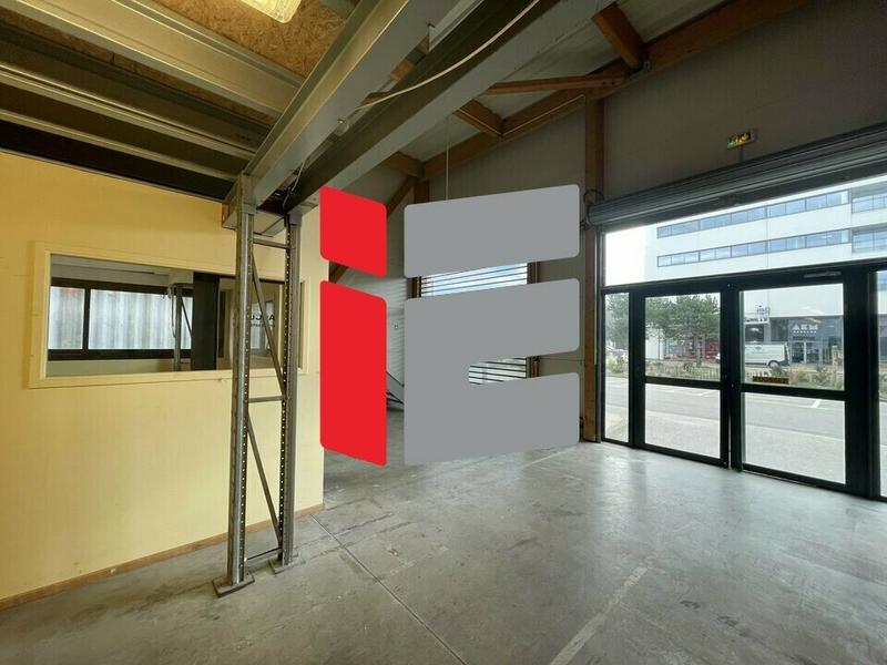 Local commercial - 300 m²