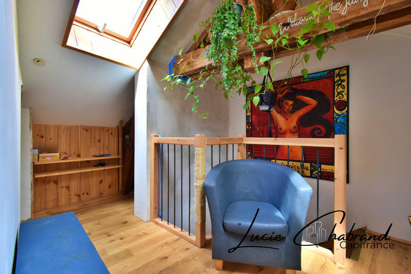 Maison - 77 m² - 5 pièces