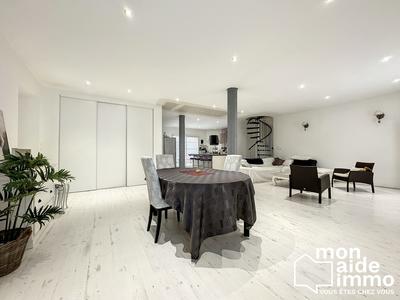 Maison ancienne - 166 m² - 6 pièces