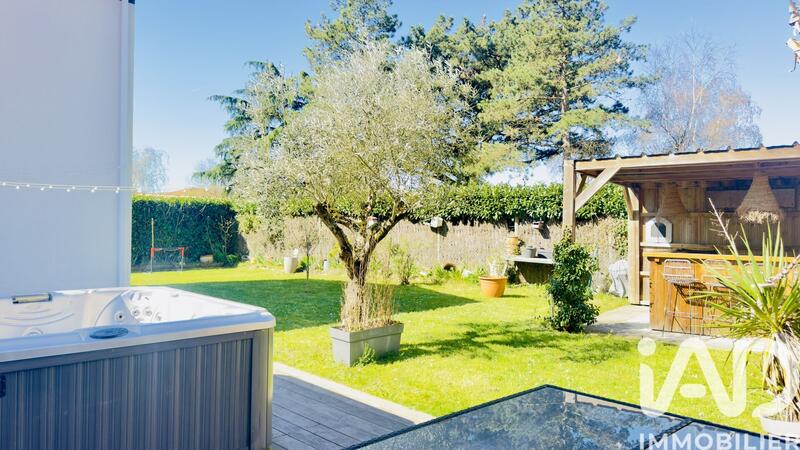 Maison - 191 m² - 7 pièces