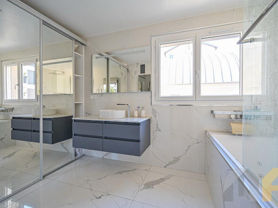 Appartement - 63 m² - 3 pièces