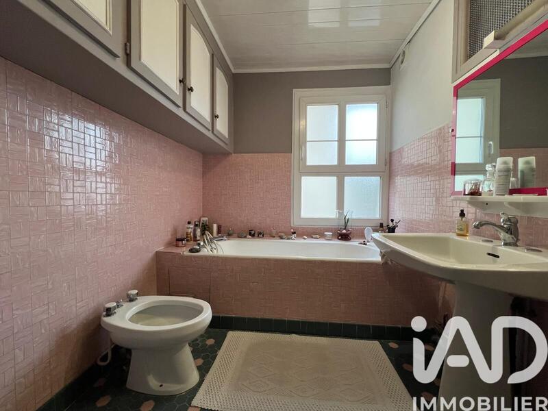 Appartement - 150 m² - 4 pièces