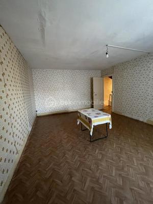 Maison - 185 m² - 8 pièces