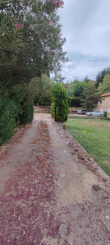 Demeure - 120 m² - 7 pièces