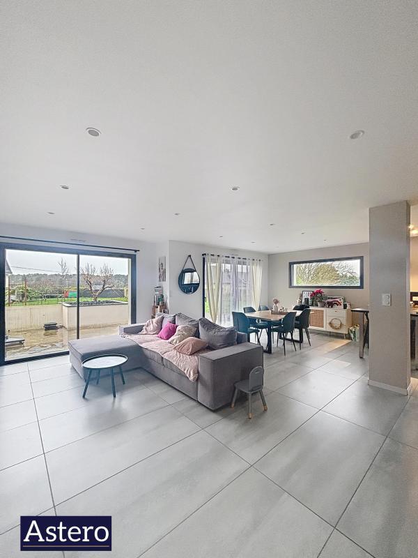 Maison - 135 m² - 5 pièces