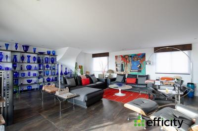 Maison - 358 m² - 7 pièces