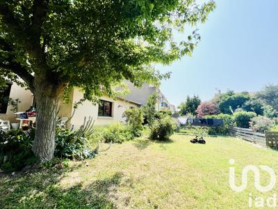 Maison - 180 m² - 7 pièces