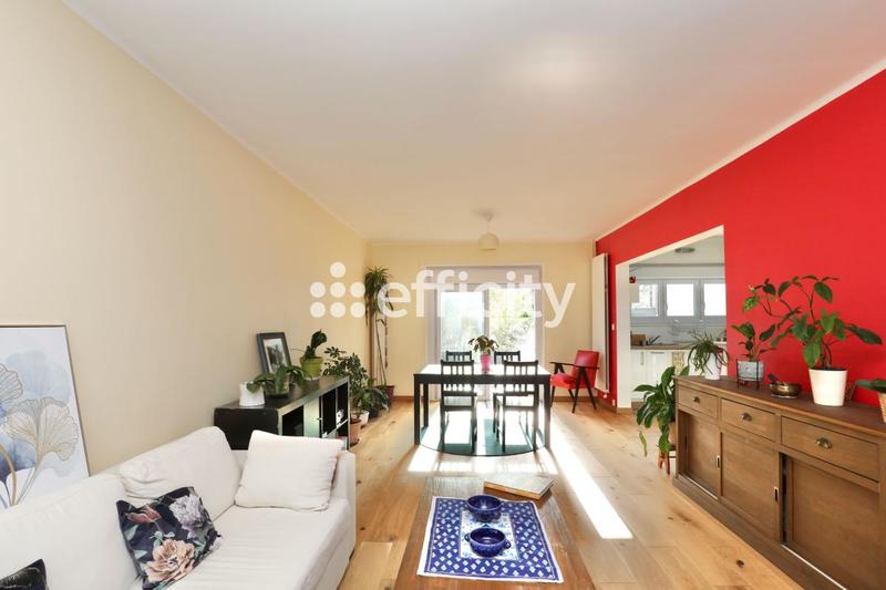 Maison - 105 m² - 5 pièces