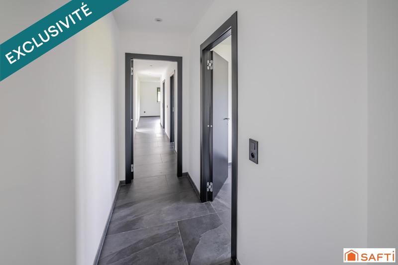 Maison - 220 m² - 6 pièces