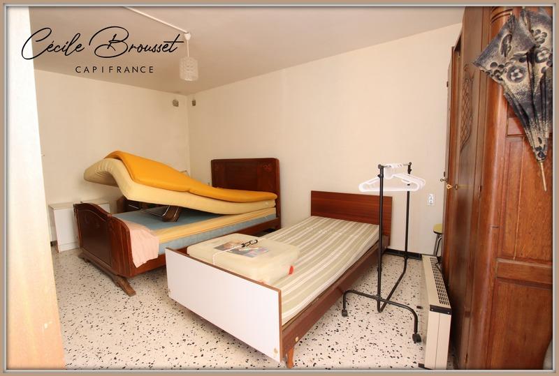 Immeuble - 181 m² - 8 pièces