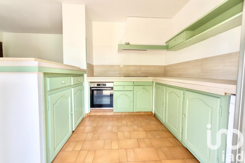 Maison - 205 m² - 8 pièces