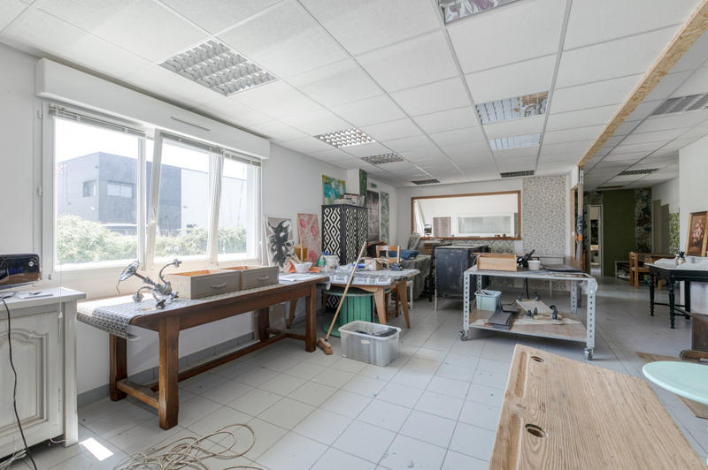 Local commercial - 460 m² - 2 pièces
