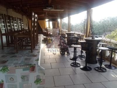 Maison - 320 m² - 9 pièces