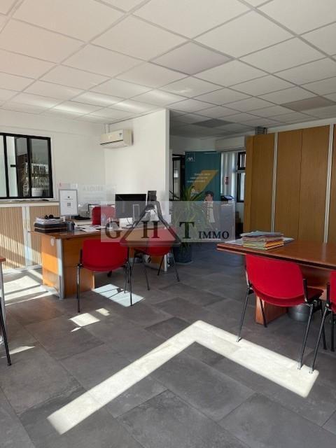 Local commercial - 160 m²