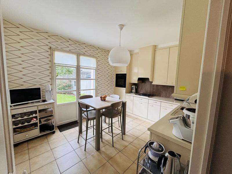 Maison - 151 m² - 7 pièces