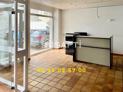 Bureau - 225 m² - 9 pièces