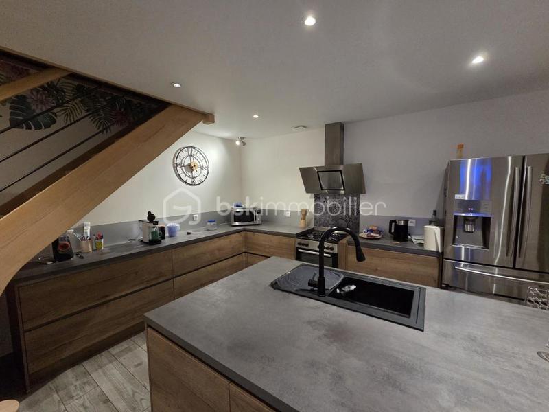 Maison - 146 m² - 4 pièces