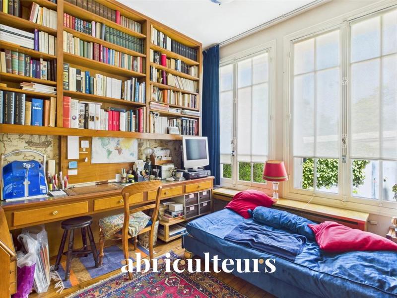 Appartement ancien - 165 m² - 6 pièces