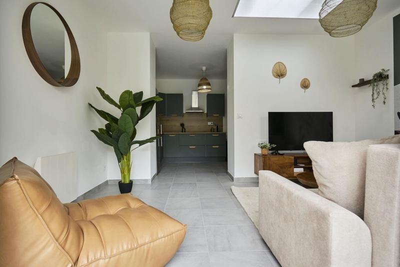 Maison - 104 m² - 6 pièces