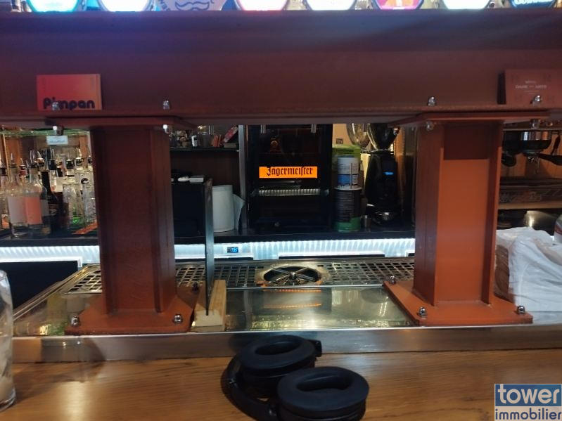 Fonds de commerce - Magasins - 112 m²