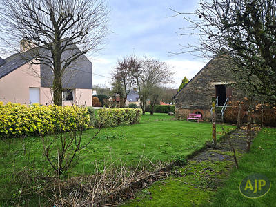 Maison - 173 m² - 6 pièces