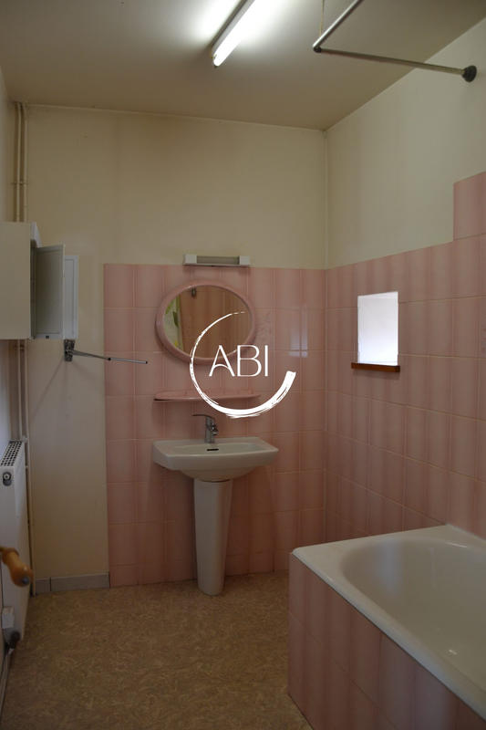 Maison - 88 m² - 5 pièces