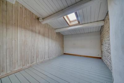 Appartement - 77 m² - 3 pièces