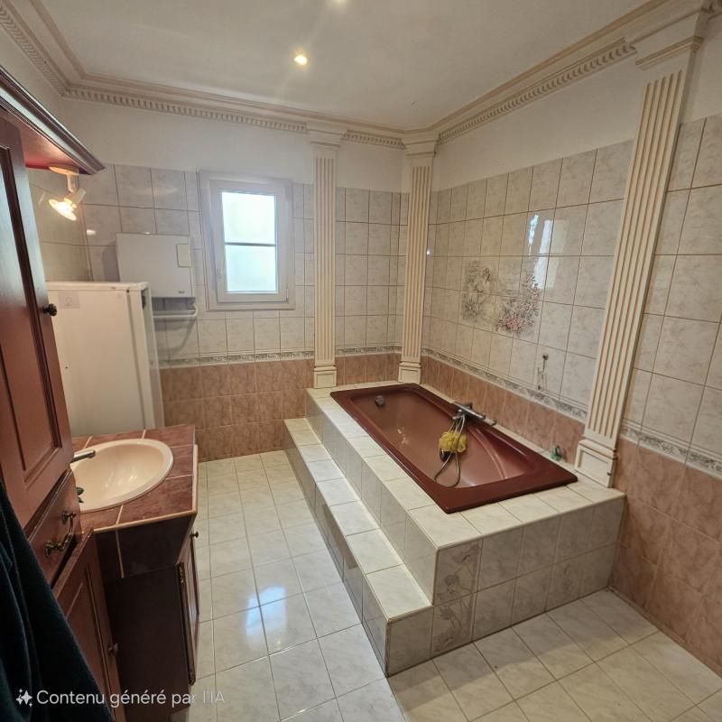 Demeure - 190 m² - 5 pièces