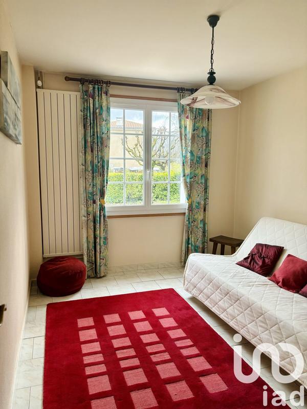 Maison - 229 m² - 9 pièces