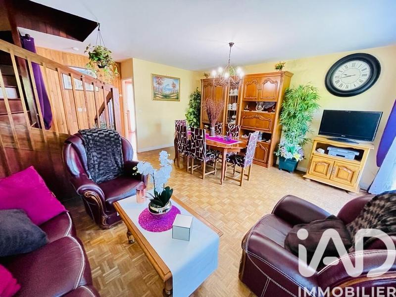 Maison - 89 m² - 5 pièces