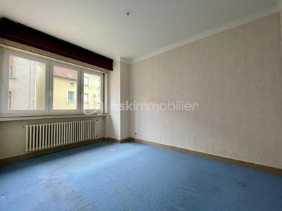 Maison de ville - 81 m² - 5 pièces