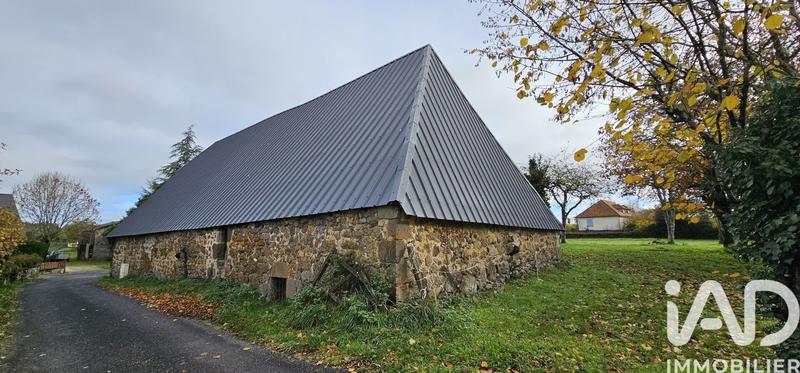 Ferme - 398 m² - 2 pièces