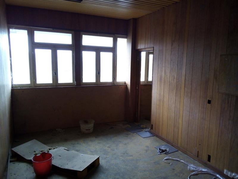 Entrepôt - 4 840 m²